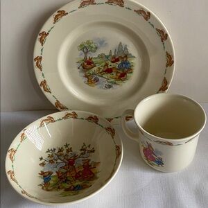 Royal Doulton Bunny Childrens Bowl Set Colorful Bunny Easter Rabbit